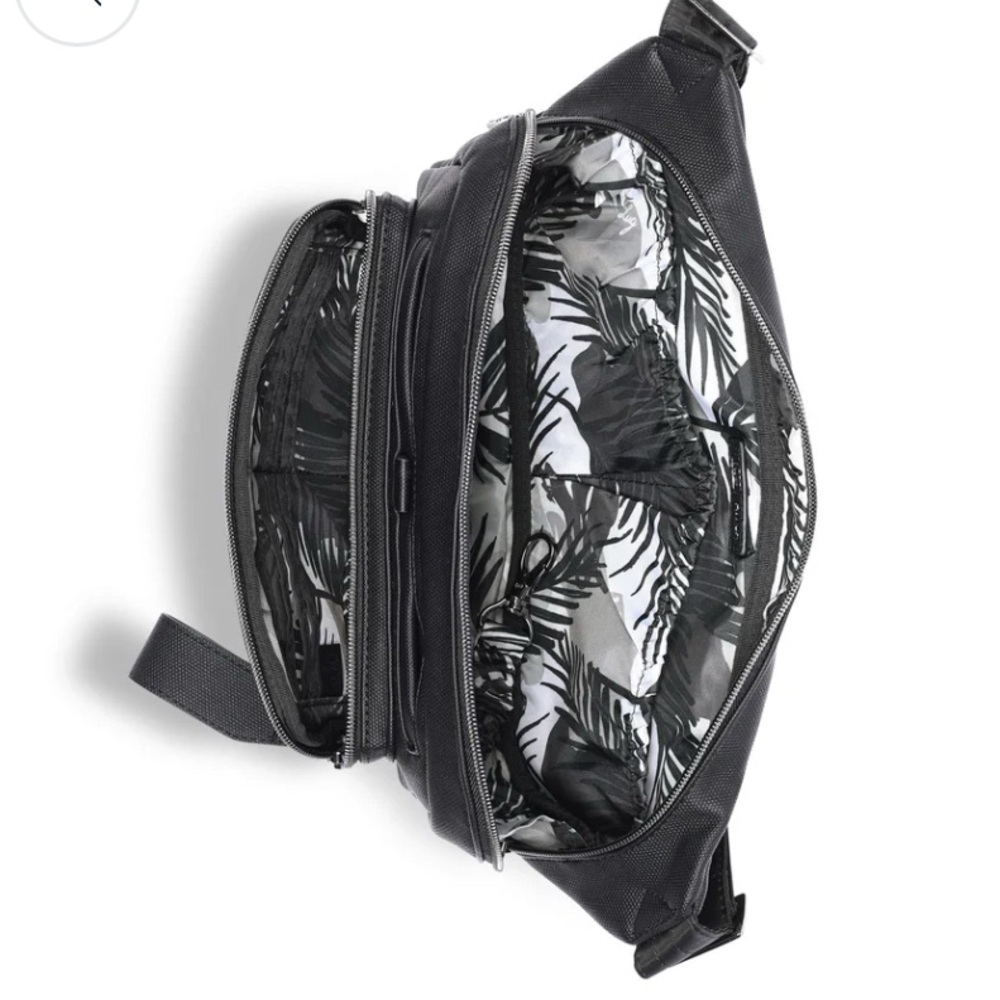 Lug Hitch Matte Luxe VL Belt Sling Bag NWT - Picture 6 of 6